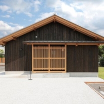 ご主人の地元、高崎に移住しご実家を建て替えてつくったのは、お互いを尊重しながらほどよい距離感で暮らせる家です。